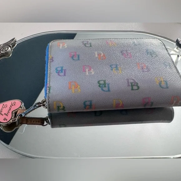 Dooney & Bourke Multicolor Rainbow 🌈 Zip Wallet - Picture 2 of 5